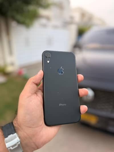 Apple iPhone XR