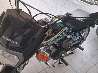 Brand new bike with good quality helmet free.
