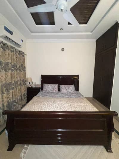 Pure Sheesham Wood Bedroom Set
