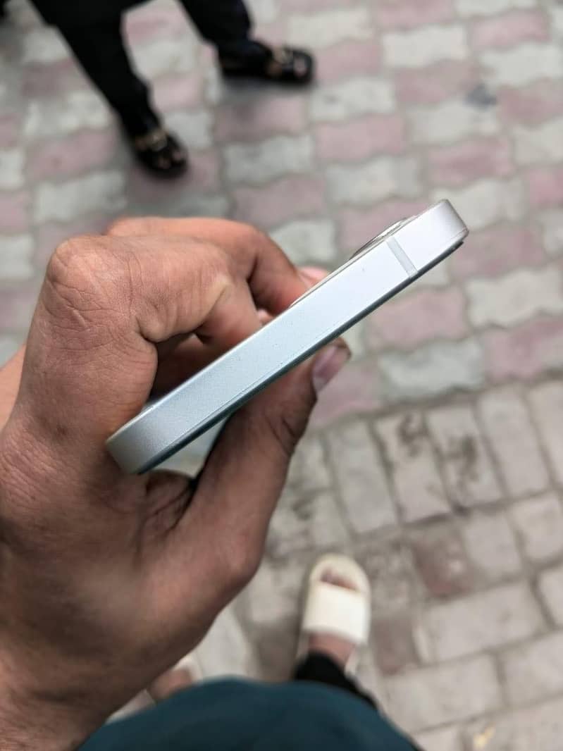 iPhone 12 1