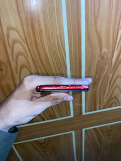 Apple iPhone XR
