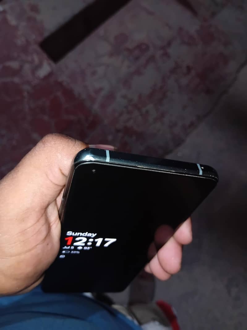 One Plus 10 Pro 1