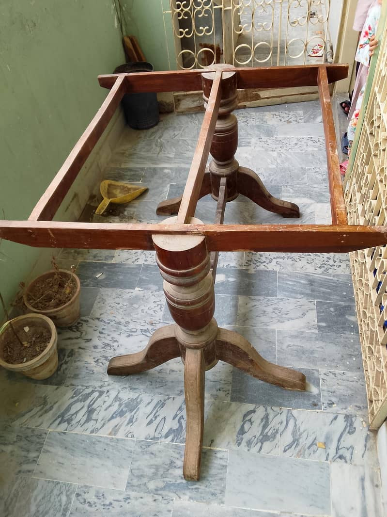 Dining table 3