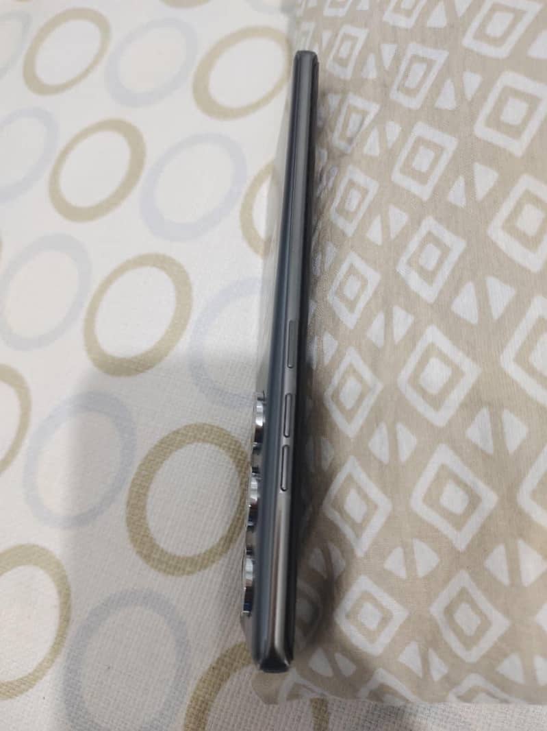 Tecno CAMON 40 Pro 2