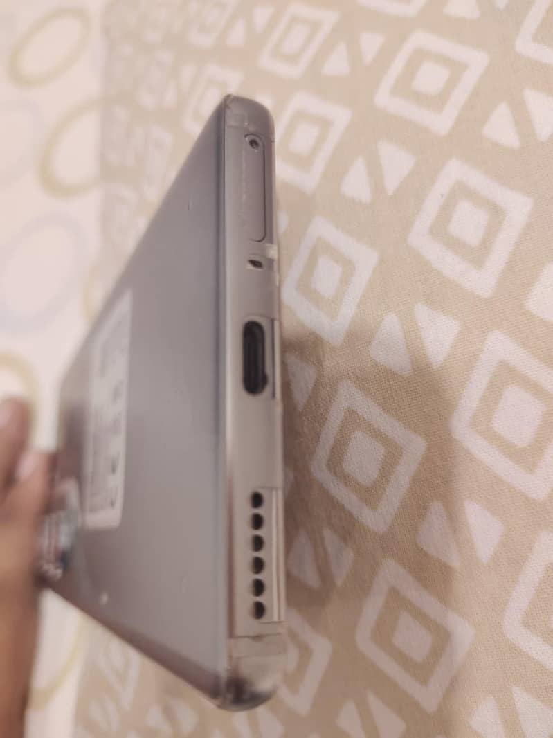 Tecno CAMON 40 Pro 3