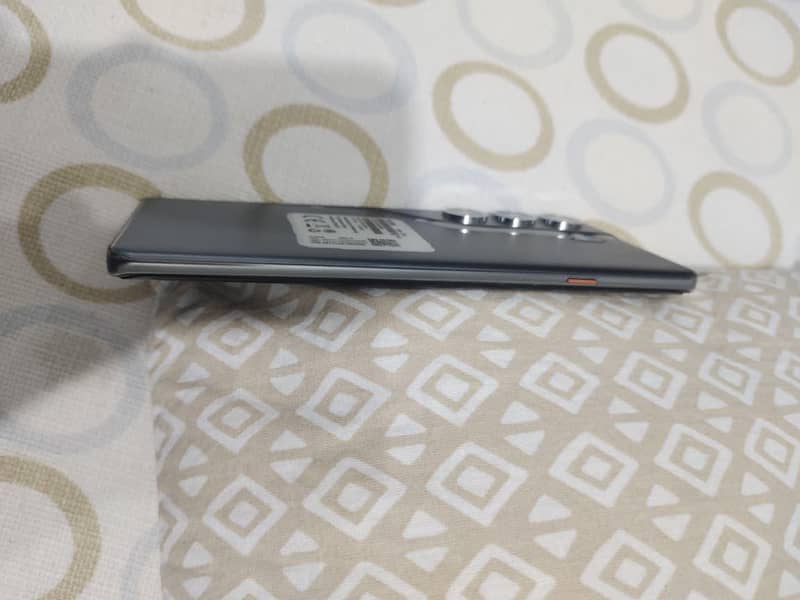 Tecno CAMON 40 Pro 4