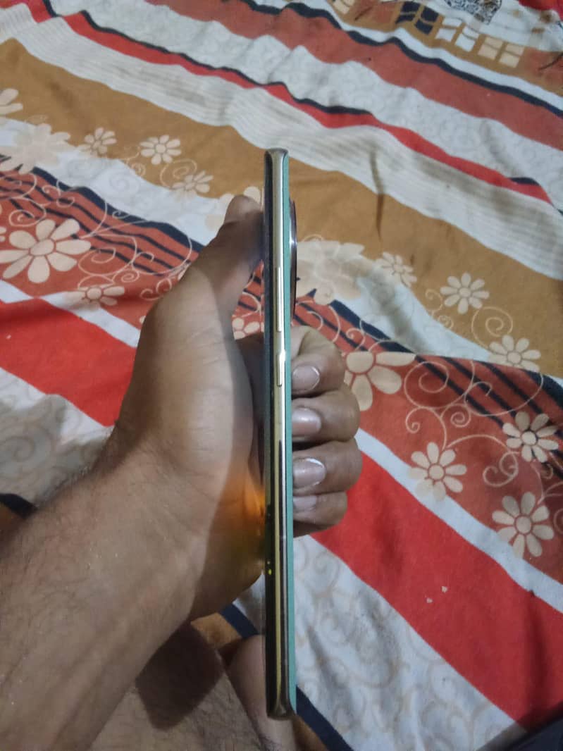 spark 20 pro plus 2