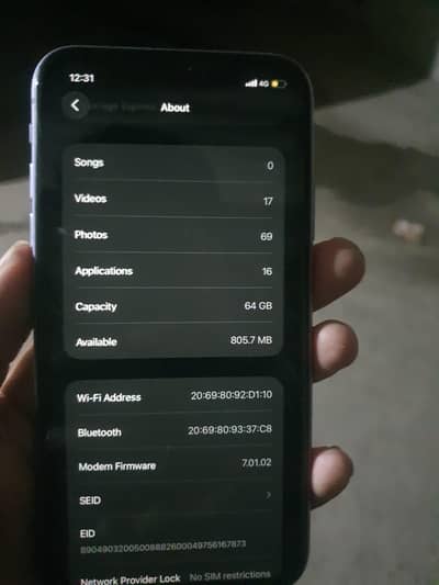 Apple iPhone 11
