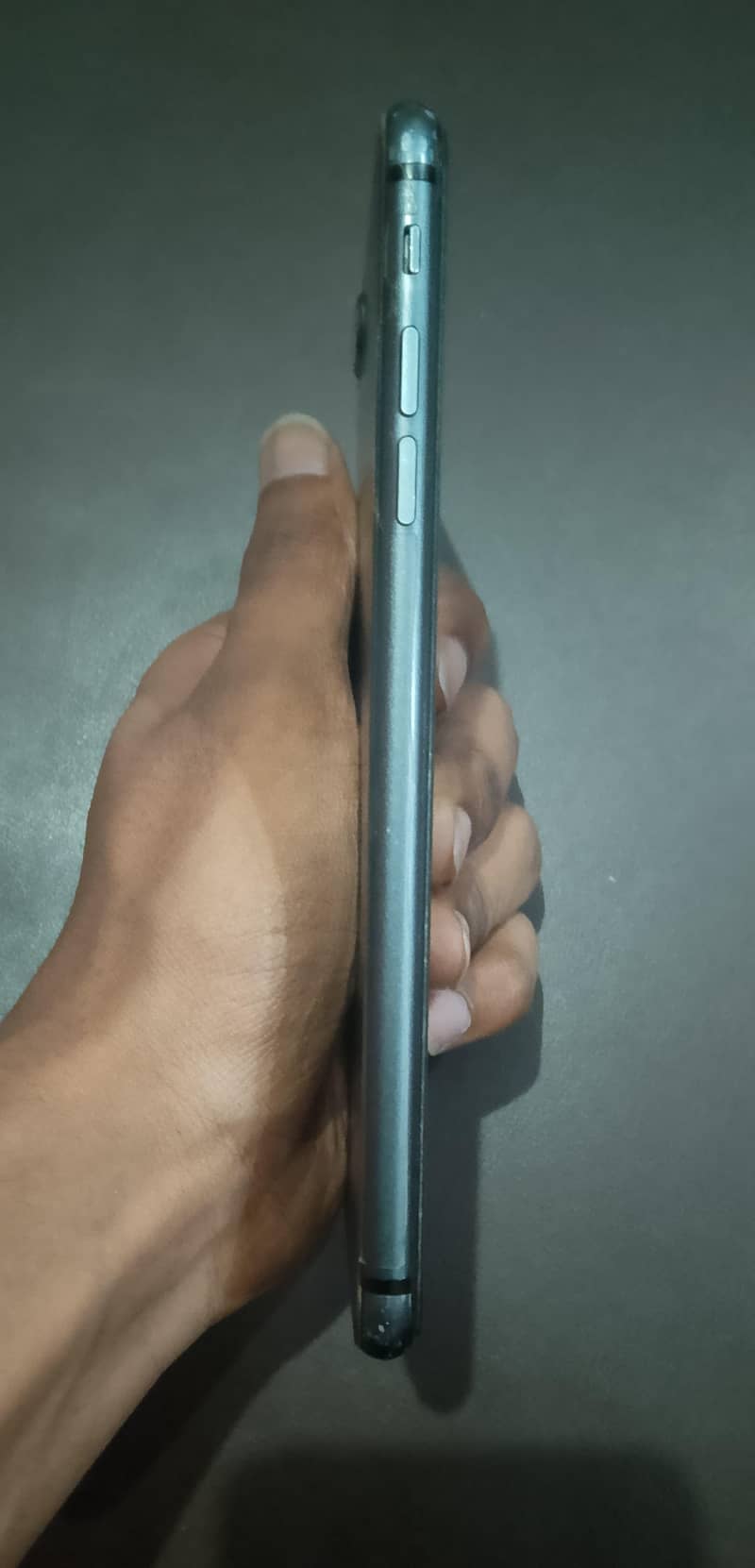 Apple iPhone 8 Plus 0