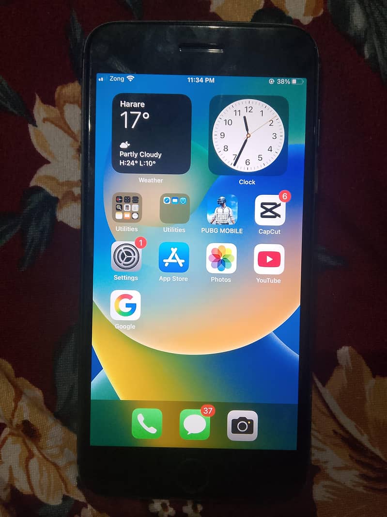 Apple iPhone 8 Plus 2