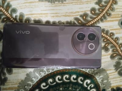 Vivo V30e