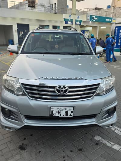 Toyota Fortuner 2014