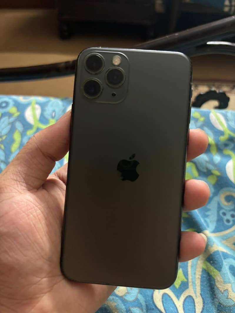 iPhone 11 Pro 3