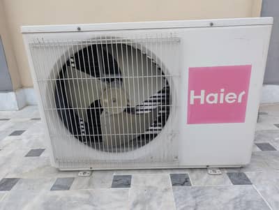 Haier 1 Ton in Original Condition
