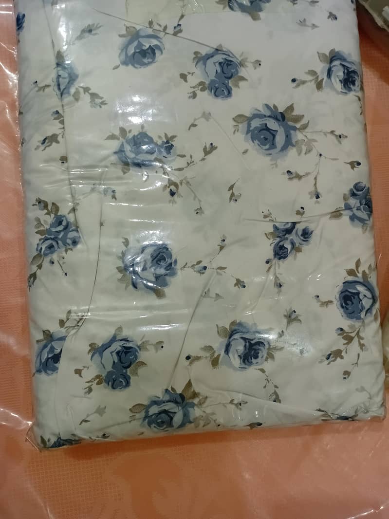 Bedsheets/Razai set 1