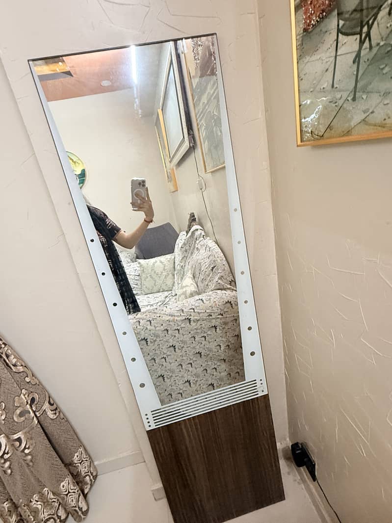 Full mirror 0