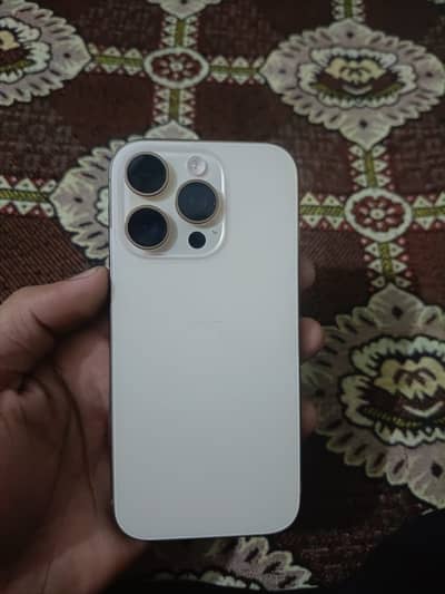Apple iPhone 16 Pro JV