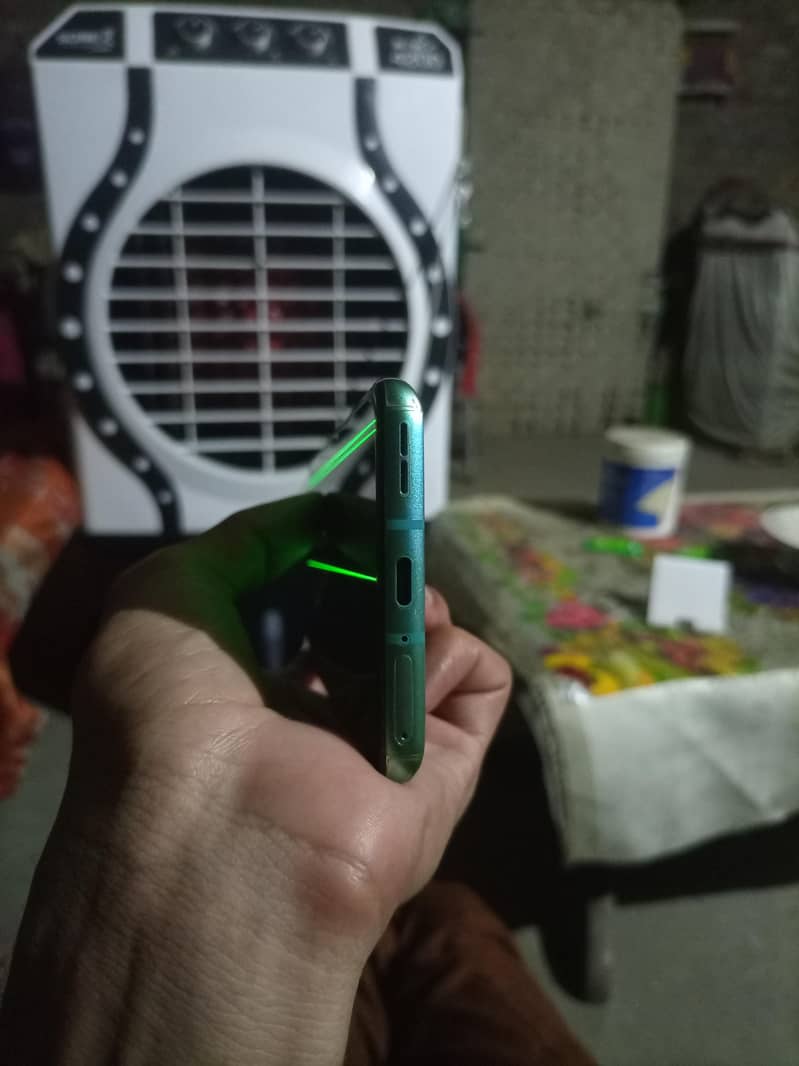 One Plus 8T 4