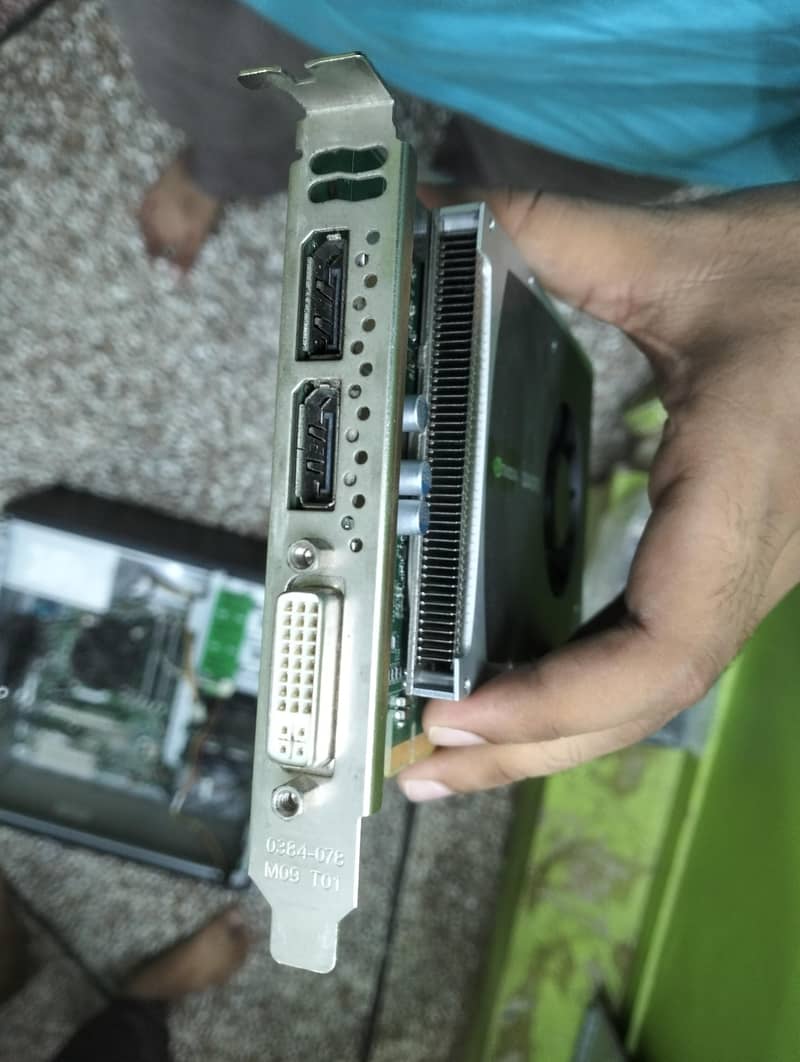 Nvidia Quadro 2000 2
