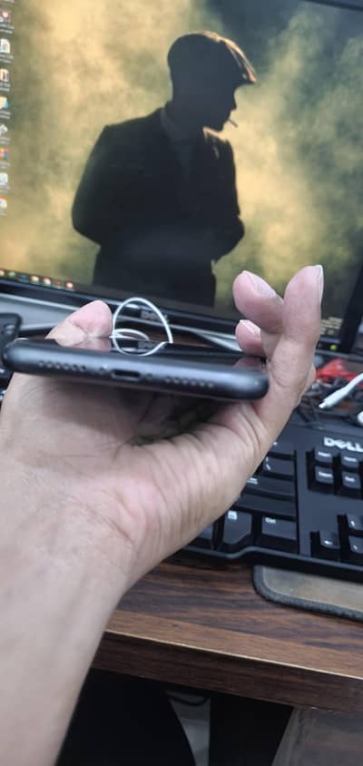 Iphone 11 Factory Unlock. . . Urgent Sell