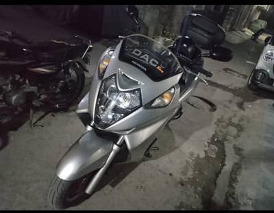 Honda Silver Wing Automatic Scooty
