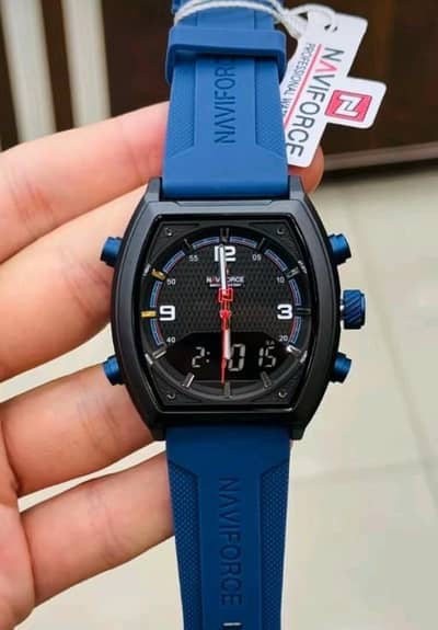 Naviforce dual time watch