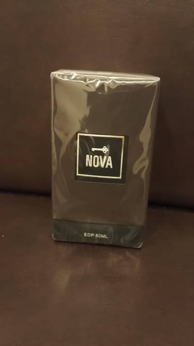 Almira Nova perfume