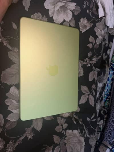 Apple MacBook Neo (2026) 512GB - Citrus (UK Model)