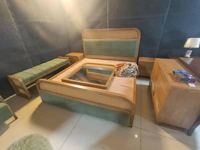 Brand New Luxury Cane Rattan King Size Bed Set (Complete 4-Piece Set)