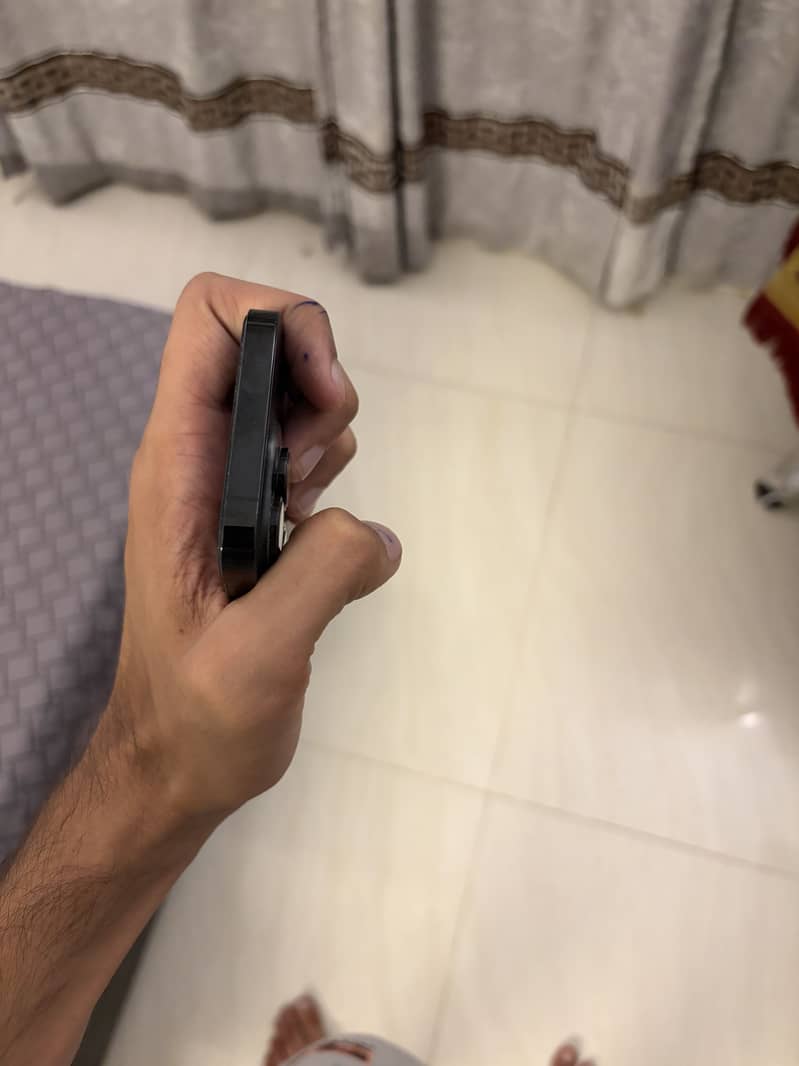 Iphone 14 pro 3