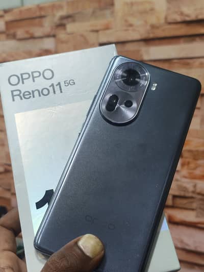 OPPO Reno11