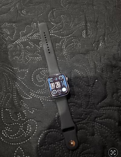 Watch 10 series black