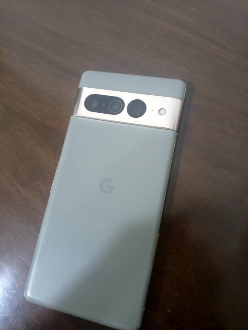 Google Pixel 7 Pro 0