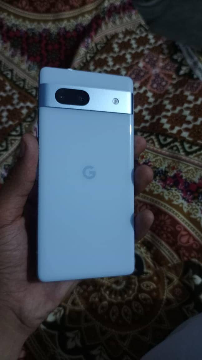 Google Pixel 7a 1