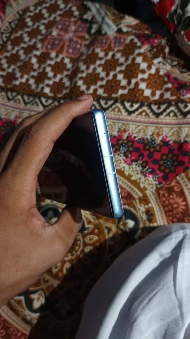 Google Pixel 7a 5