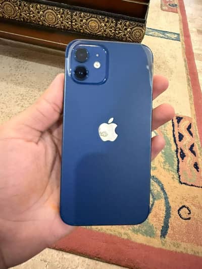 Apple iPhone 12