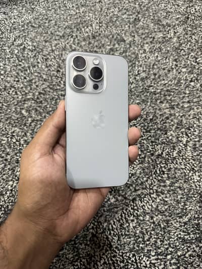 Apple iPhone 15 Pro