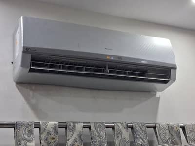 GREE INVERTER 1 Ton, HOT & COOL, 2018