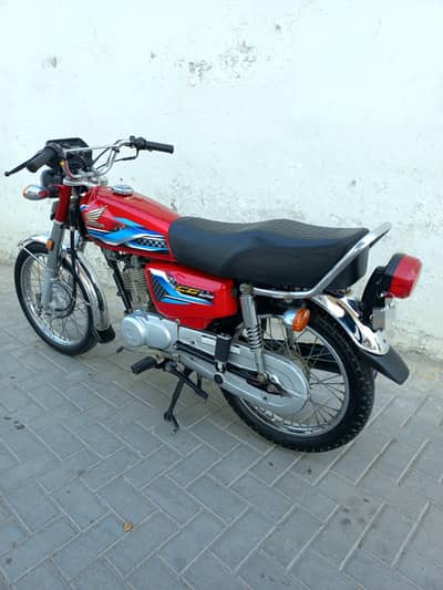 Honda CG125 2024 Lush Urgent Sale