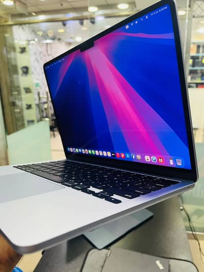 Apple MacBook Air M4 | 16GB RAM | 256GB SSD | 99% Battery Health