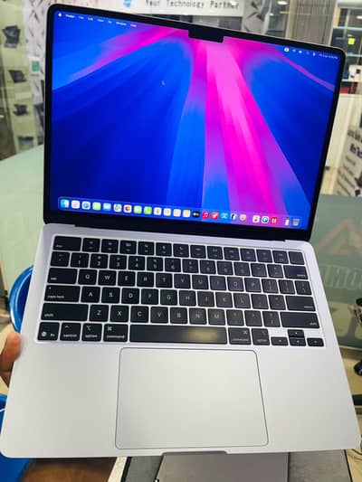 Apple MacBook Air M4 | 16GB RAM | 256GB SSD | 99% Battery Health