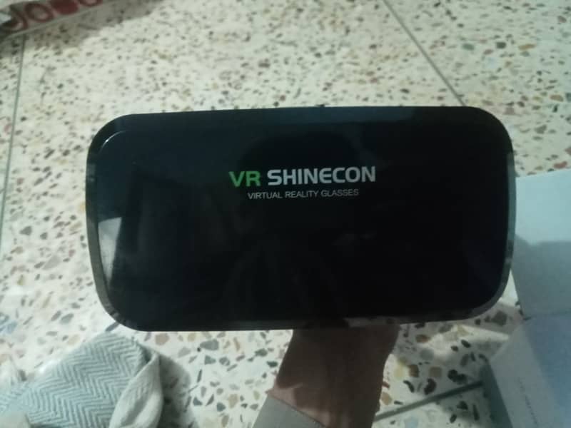vr virtual reality headset 2