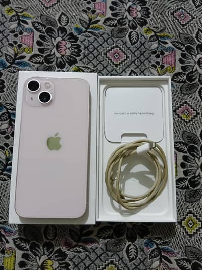 Apple iPhone 13