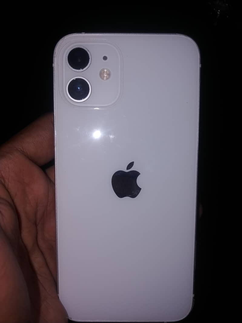 Apple iPhone 12 8