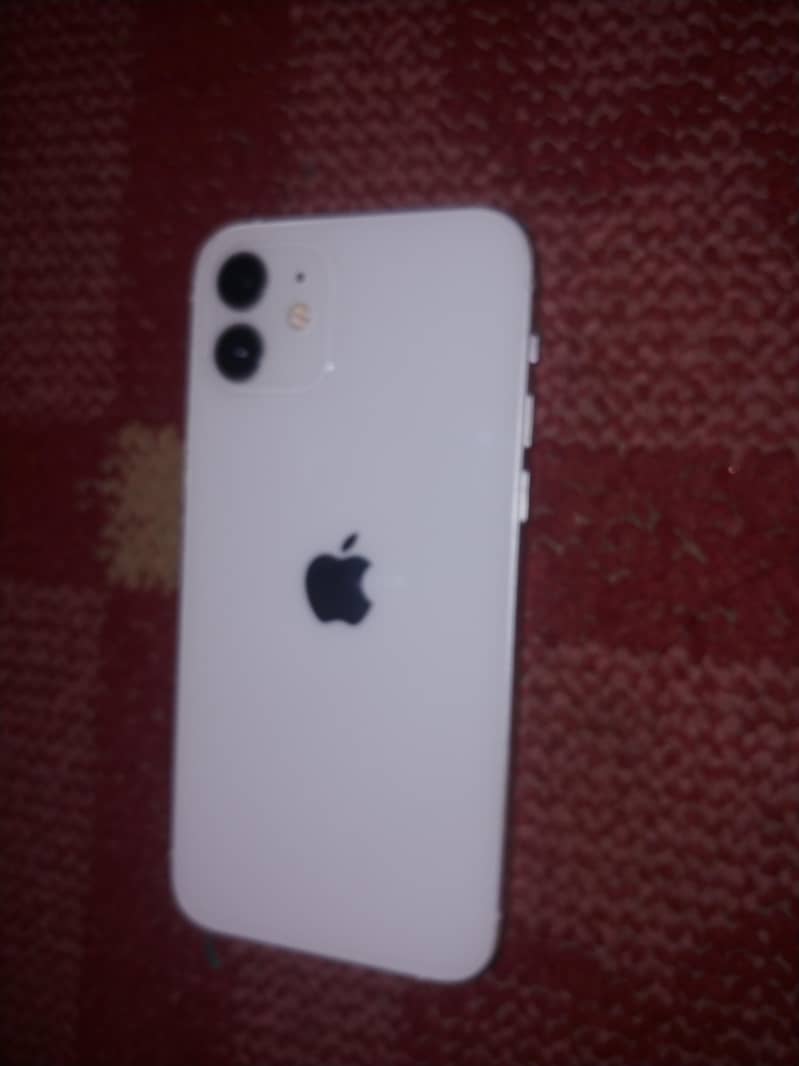 Apple iPhone 12 9