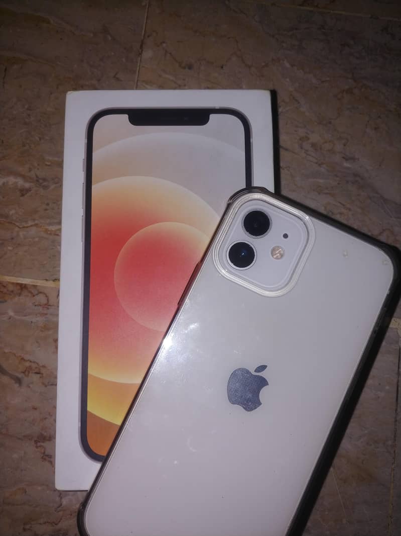 Apple iPhone 12 0
