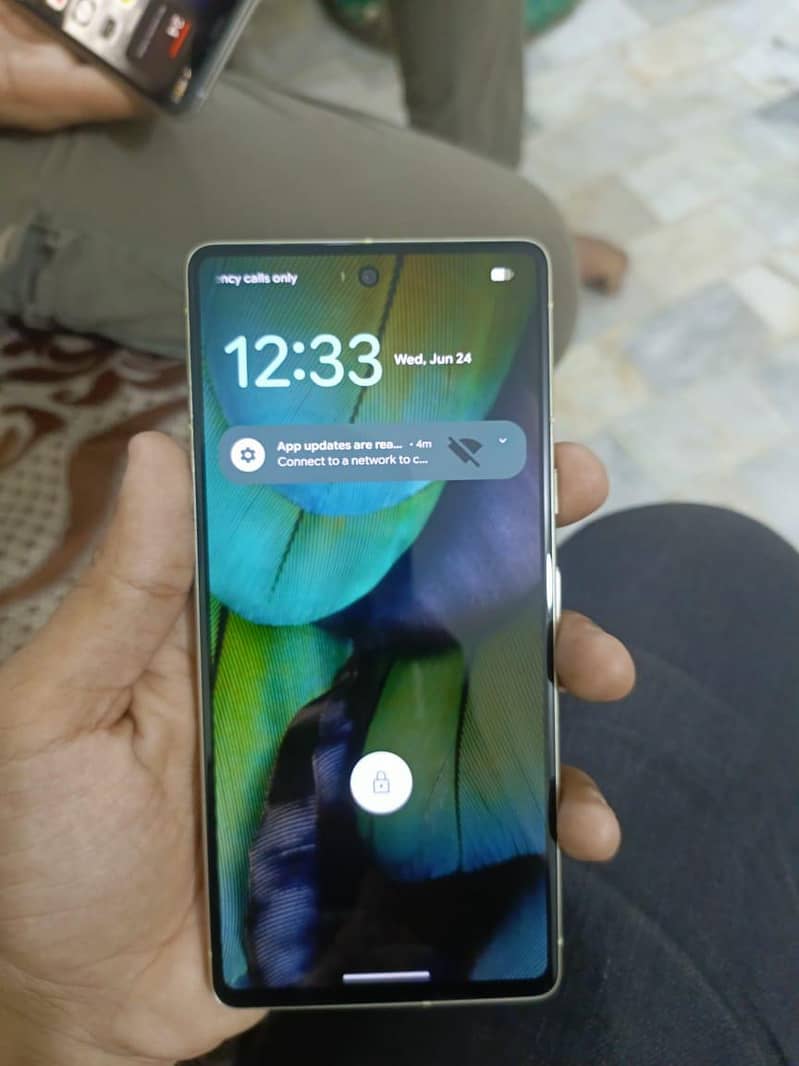 Google Pixel 7 4