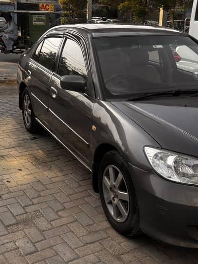 Honda Civic EXi 2005