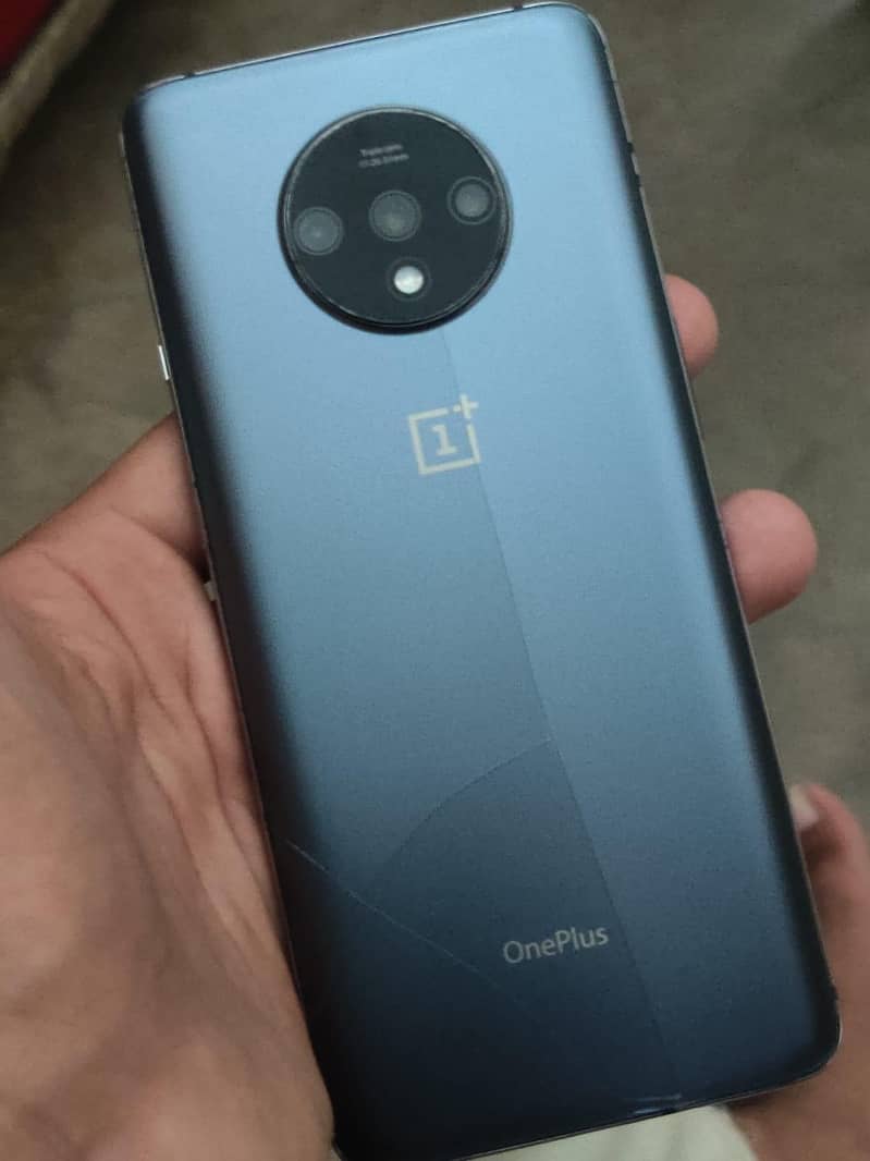 One Plus 7T 4