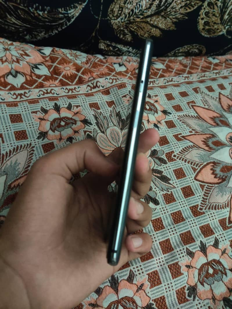 One Plus 7T 16